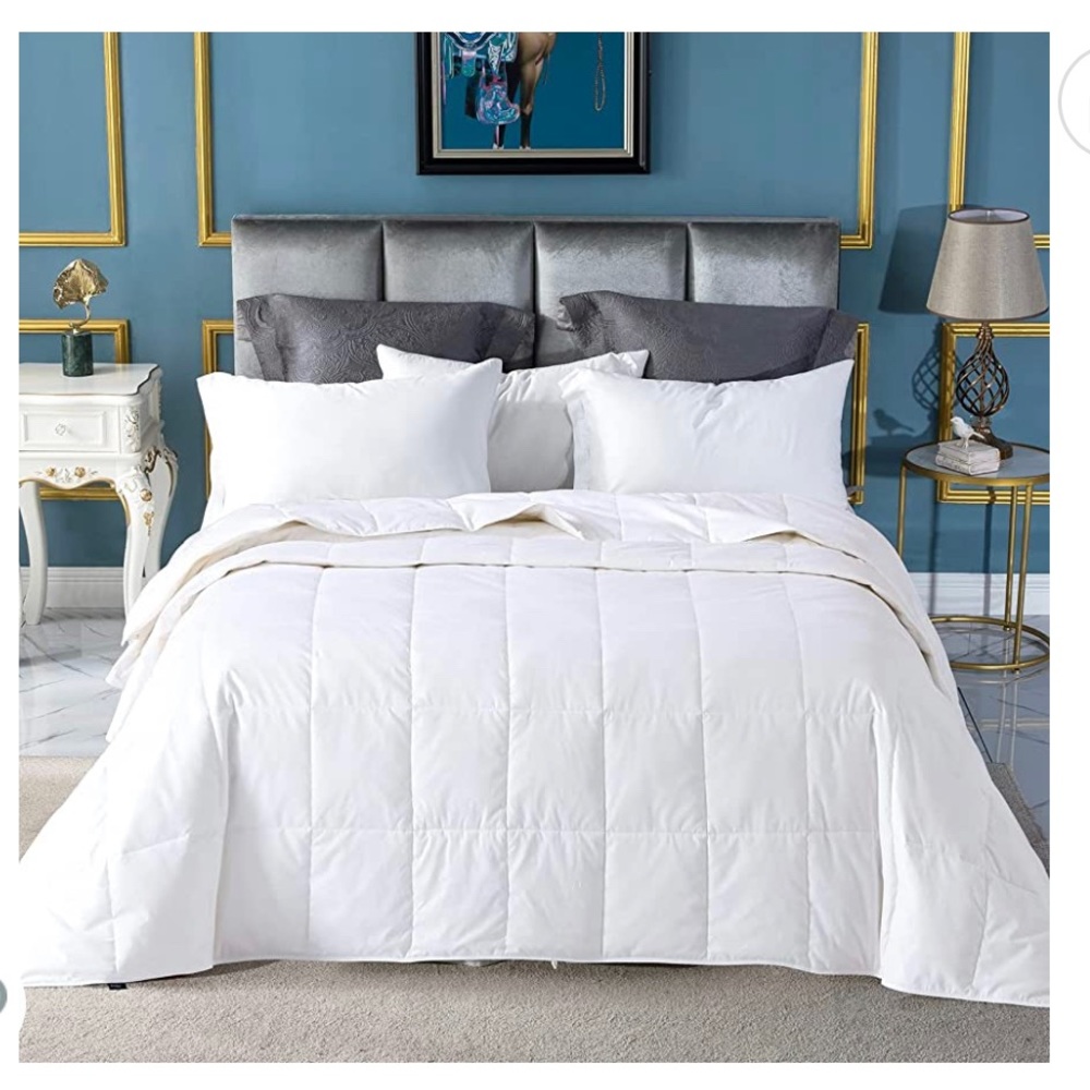 Globon Down Blanket, white king size new